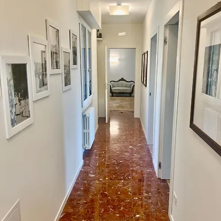 Centro Storico Grande Casa Moderna * ヴェローナ