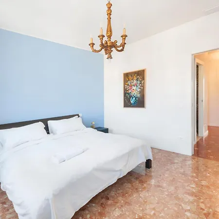 Centro Storico Grande Casa Moderna * Verona